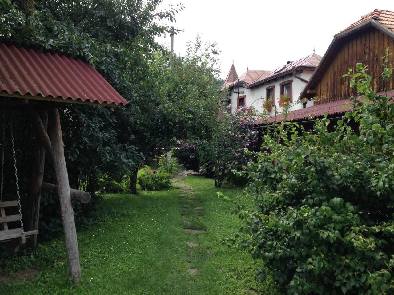 Pensiunea Casa Bianca - Bucovina Vama  Extérieur photo